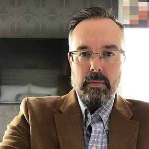 Meet your Posher, Bobby